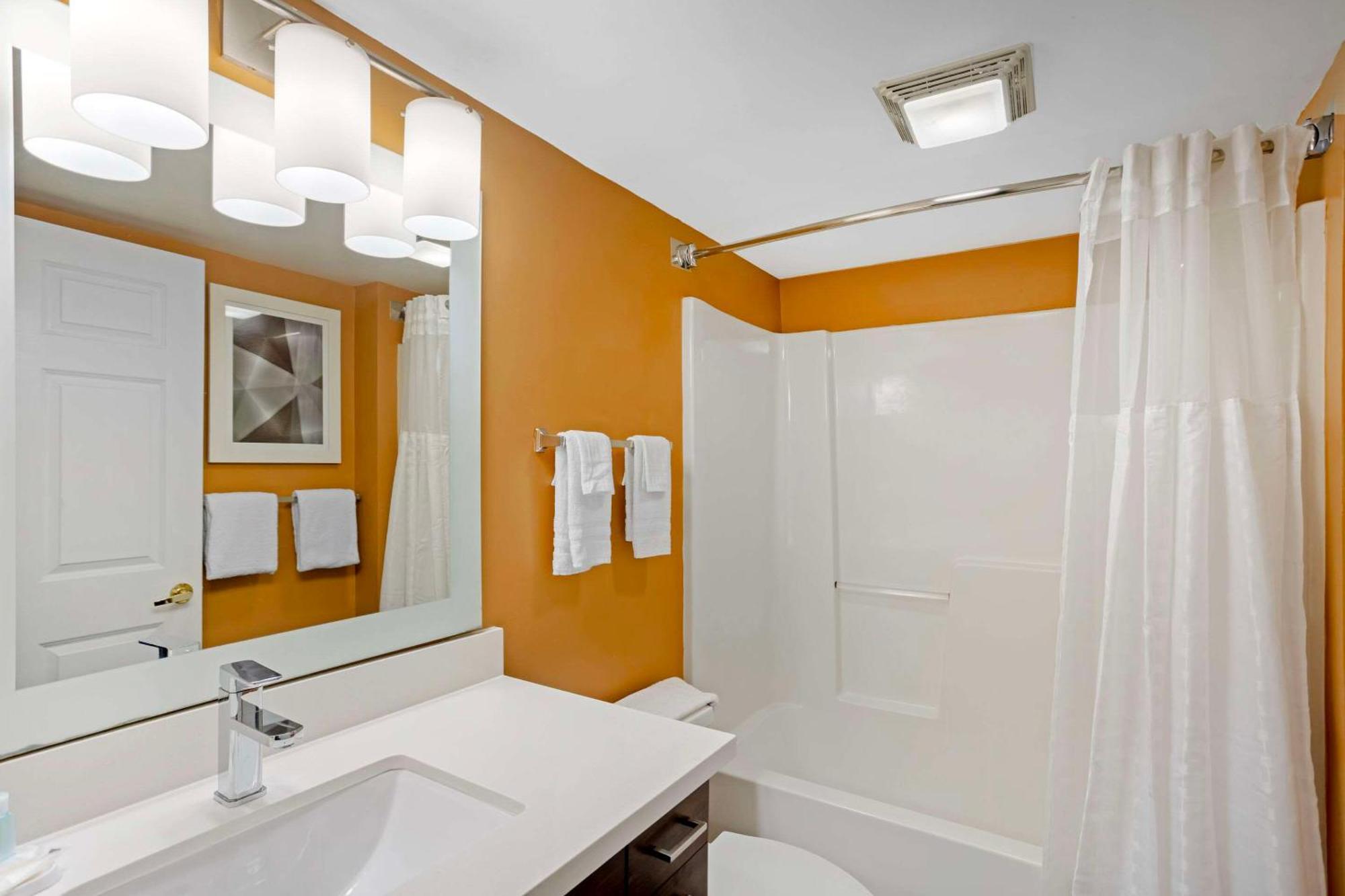 Mainstay Suites Mt Laurel - Philadelphia Mount Laurel Esterno foto